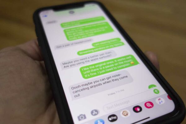 Google may set iMessage talks for iPhone and Android clients