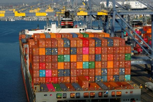 US trade shortage less in October as exports hop
